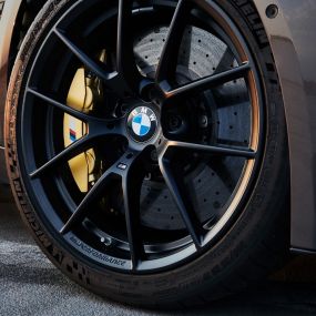 Rines de aleación ligera M Performance de 20” BMW M Performance de radio en Y estilo 763 M Jet Black mate BMW M Performance Design, Rines de aleación ligera M Performance de 20” de radio en Y estilo 763 M Jet Black mate